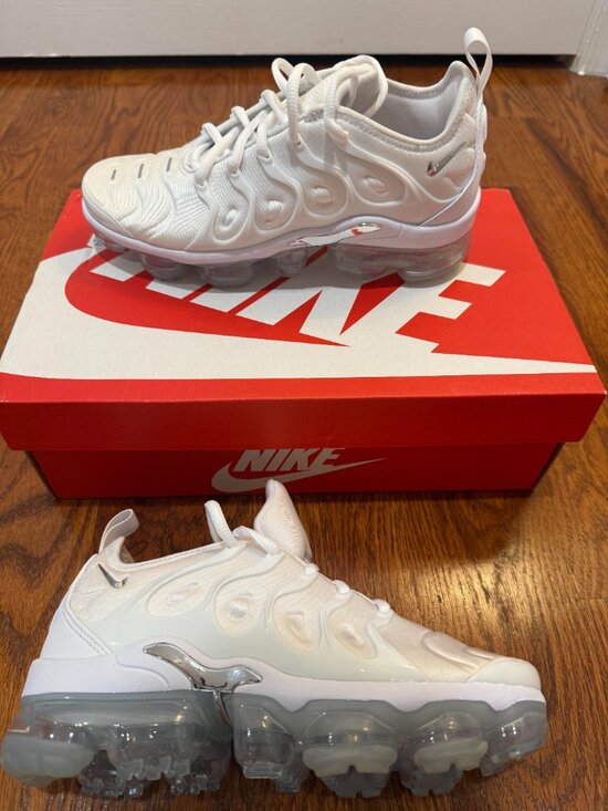 Nike Shoes - Nike Air VaporMax Plus White Women’s Sneakers Size 6